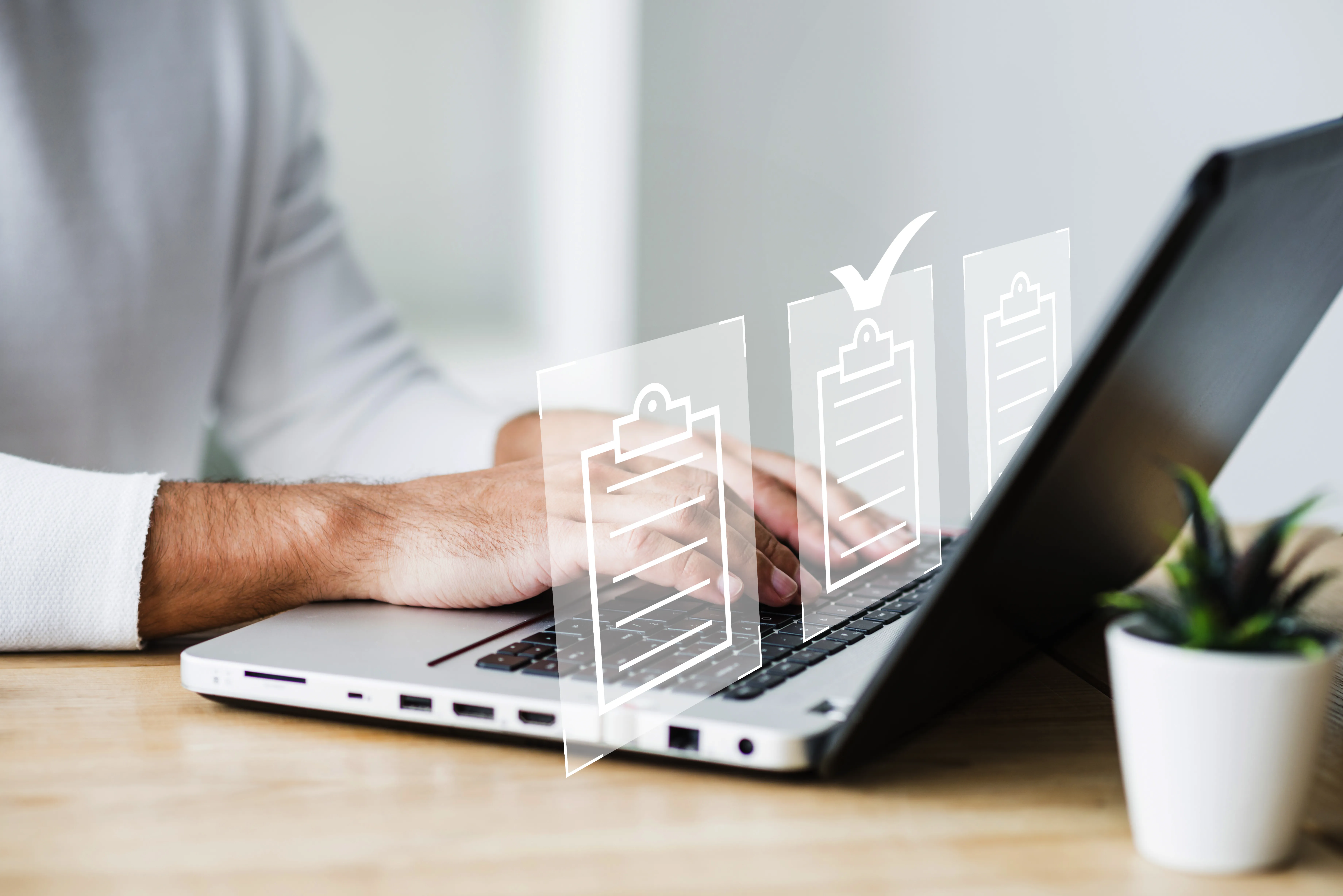 Checklist de seguridad digital para freelancers: protege tus archivos y la información del cliente