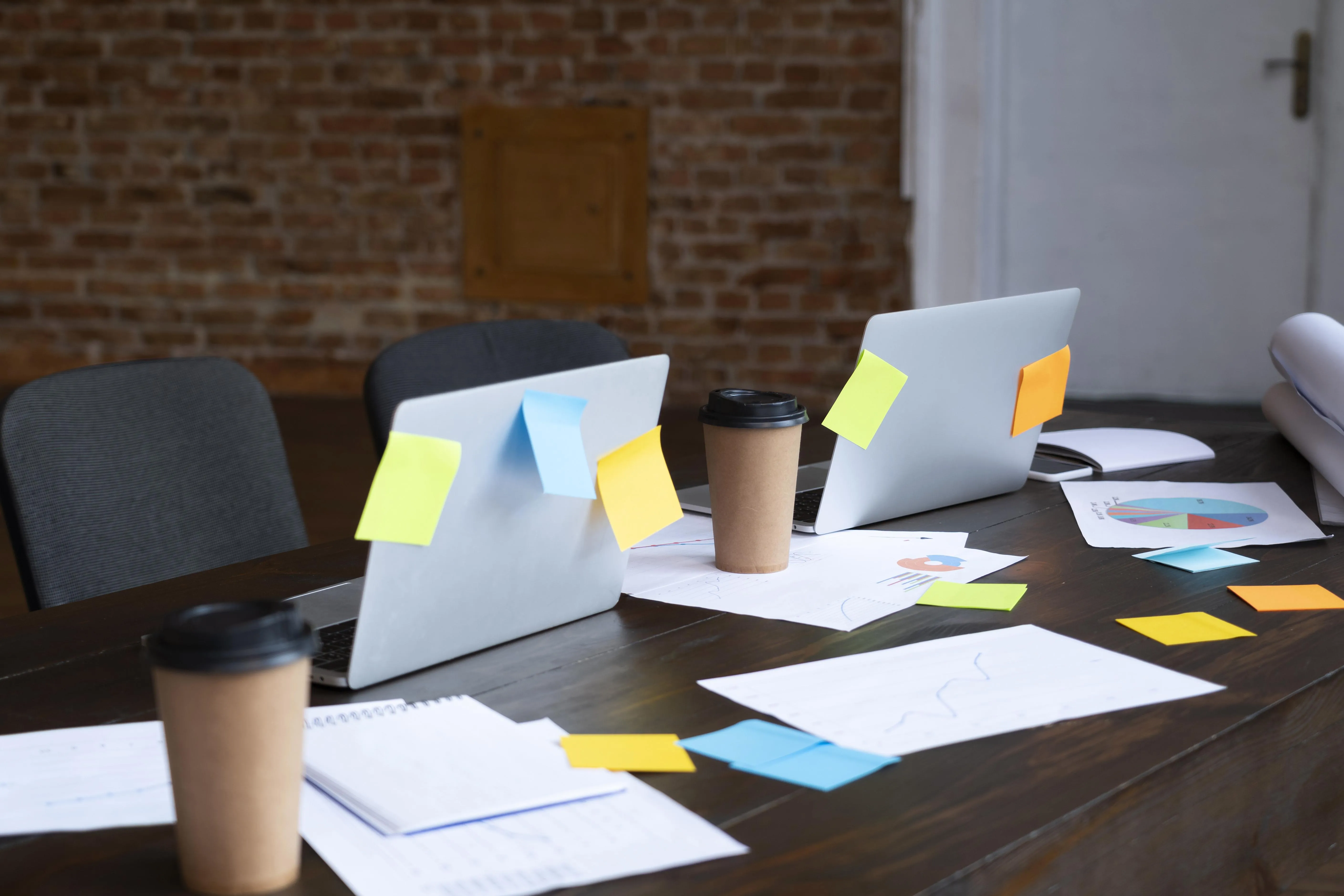 Cómo Manejar Proyectos Múltiples como Freelancer: Estrategias y Herramientas